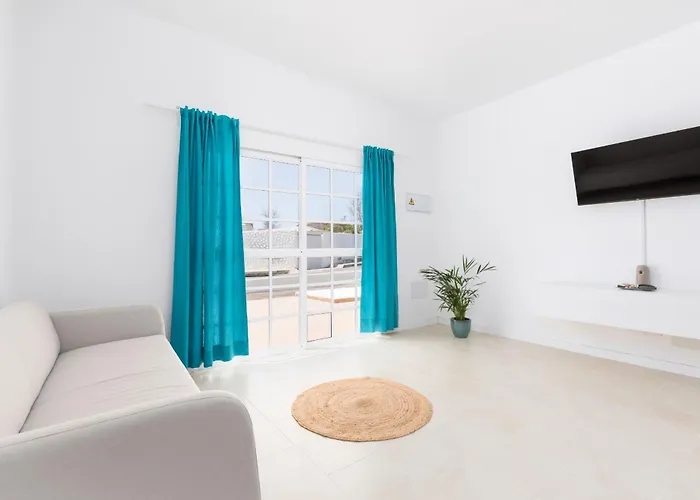 Flor De Hibisco Deluxe Pajara (Fuerteventura)