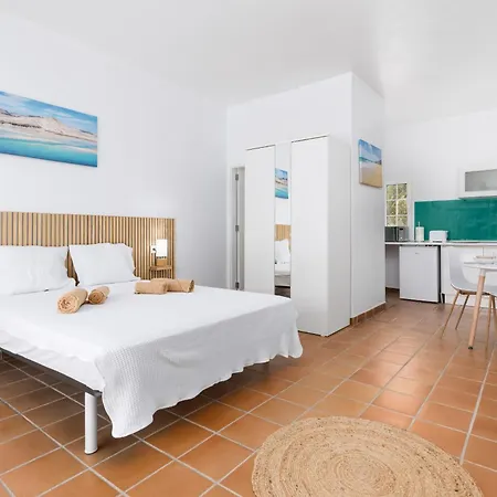 Apartamento Flor De Hibisco Deluxe