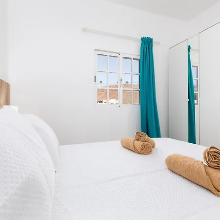 Flor De Hibisco Deluxe * Pájara