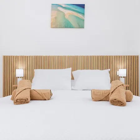 Flor De Hibisco Deluxe Apartamento