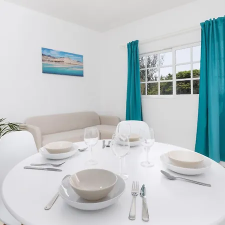 Apartamento Flor De Hibisco Deluxe *